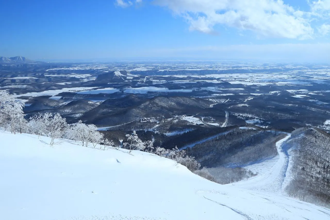 Sahoro Resort Hotel Shintoku 3*,  Japan